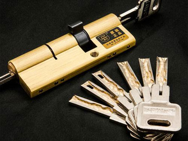 拜泉24小时上门开锁公司